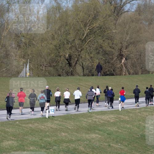 06.04.2025 - 44. Internationalen Wilhelmsburger Insellauf Michael Strokosch http://msf.ph/oto/7624623 06.04.2025 10:09:55 Laufen 12 meine-sportfotos.de