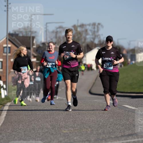 06.04.2025 - 44. Internationalen Wilhelmsburger Insellauf Michael Strokosch http://msf.ph/oto/7624645 06.04.2025 10:10:14 Laufen 782, 37, 3531 meine-sportfotos.de