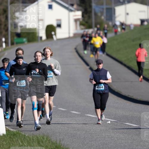 06.04.2025 - 44. Internationalen Wilhelmsburger Insellauf Michael Strokosch http://msf.ph/oto/7624715 06.04.2025 10:13:33 Laufen 3860, 4323, 364, 35, 4064 meine-sportfotos.de