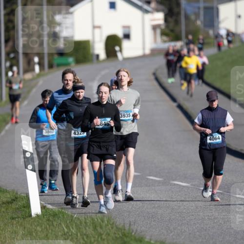 06.04.2025 - 44. Internationalen Wilhelmsburger Insellauf Michael Strokosch http://msf.ph/oto/7624718 06.04.2025 10:13:34 Laufen 645, 3860, 4325, 3935, 4064 meine-sportfotos.de
