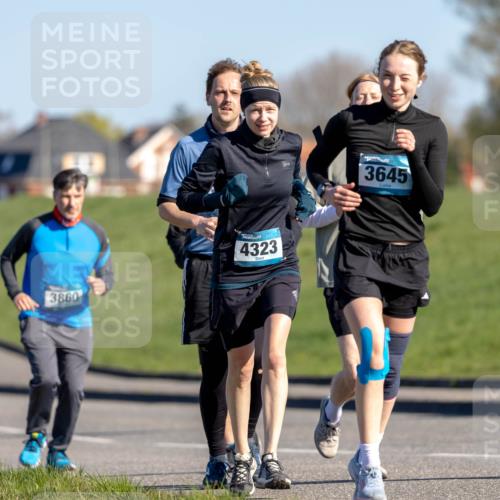 06.04.2025 - 44. Internationalen Wilhelmsburger Insellauf Michael Strokosch http://msf.ph/oto/7624721 06.04.2025 10:13:46 Laufen 3860, 4323, 3645 meine-sportfotos.de