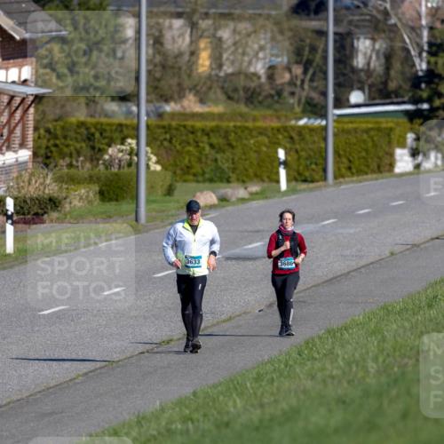 06.04.2025 - 44. Internationalen Wilhelmsburger Insellauf Michael Strokosch http://msf.ph/oto/7624769 06.04.2025 10:16:41 Laufen 3633, 3686 meine-sportfotos.de