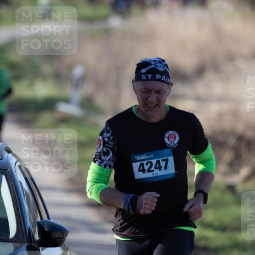 06.04.2025 - 44. Internationalen Wilhelmsburger Insellauf Michael Strokosch http://msf.ph/oto/7624820 06.04.2025 10:43:36 Laufen 4247, 1910 meine-sportfotos.de