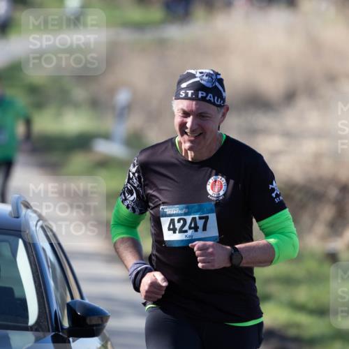 06.04.2025 - 44. Internationalen Wilhelmsburger Insellauf Michael Strokosch http://msf.ph/oto/7624821 06.04.2025 10:43:36 Laufen 4247 meine-sportfotos.de