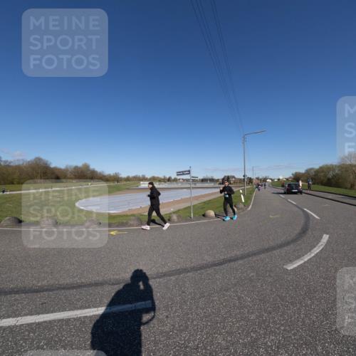 06.04.2025 - 44. Internationalen Wilhelmsburger Insellauf Michael Strokosch http://msf.ph/oto/7625192 06.04.2025 10:12:53 Laufen  meine-sportfotos.de