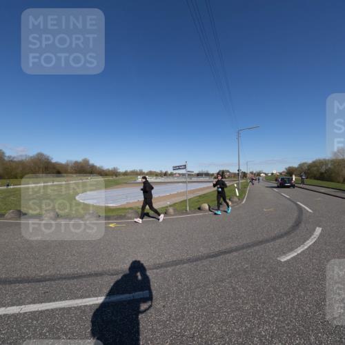 06.04.2025 - 44. Internationalen Wilhelmsburger Insellauf Michael Strokosch http://msf.ph/oto/7625193 06.04.2025 10:12:53 Laufen  meine-sportfotos.de