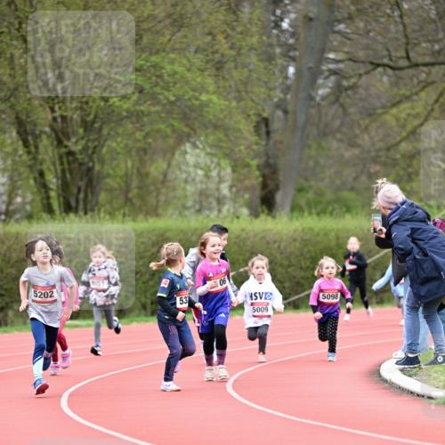 13.04.2025 - Hammer Lauf Dr. Thomas Lammeyer http://msf.ph/oto/7626859 13.04.2025 09:01:50 Laufen 5202, 5051, 53, 06, 5009, 5098 meine-sportfotos.de