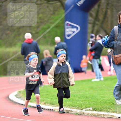 13.04.2025 - Hammer Lauf Dr. Thomas Lammeyer http://msf.ph/oto/7627192 13.04.2025 09:02:35 Laufen 5209, 5 meine-sportfotos.de