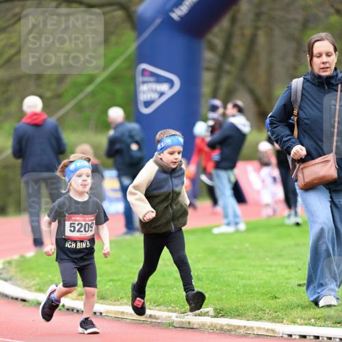 13.04.2025 - Hammer Lauf Dr. Thomas Lammeyer http://msf.ph/oto/7627194 13.04.2025 09:02:35 Laufen 15, 5209, 5 meine-sportfotos.de