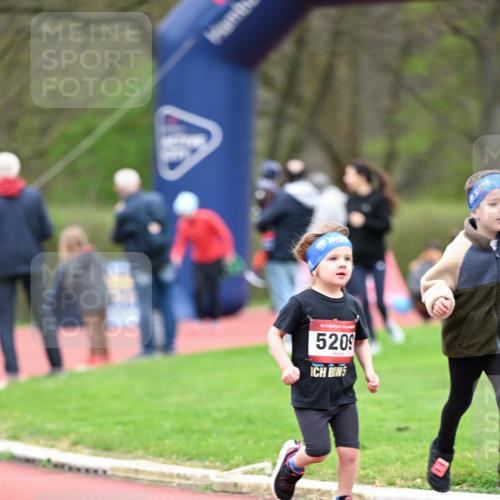 13.04.2025 - Hammer Lauf Dr. Thomas Lammeyer http://msf.ph/oto/7627204 13.04.2025 09:02:37 Laufen 15, 5209 meine-sportfotos.de