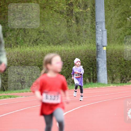 13.04.2025 - Hammer Lauf Dr. Thomas Lammeyer http://msf.ph/oto/7627214 13.04.2025 09:02:39 Laufen 5223 meine-sportfotos.de
