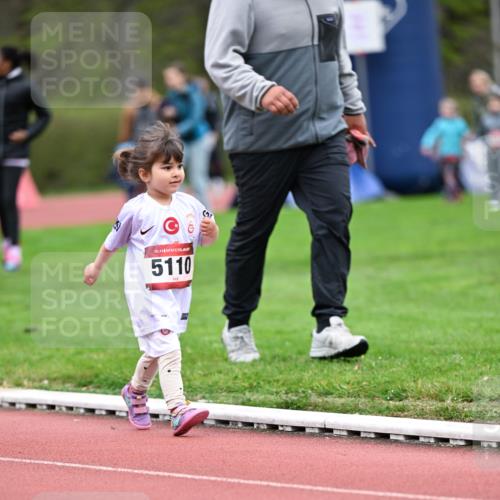 13.04.2025 - Hammer Lauf Dr. Thomas Lammeyer http://msf.ph/oto/7627305 13.04.2025 09:02:51 Laufen 15, 5110 meine-sportfotos.de