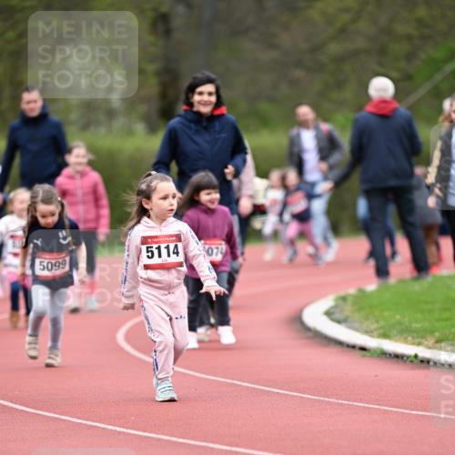 13.04.2025 - Hammer Lauf Dr. Thomas Lammeyer http://msf.ph/oto/7627322 13.04.2025 09:02:54 Laufen 5099, 15, 5114, 074 meine-sportfotos.de