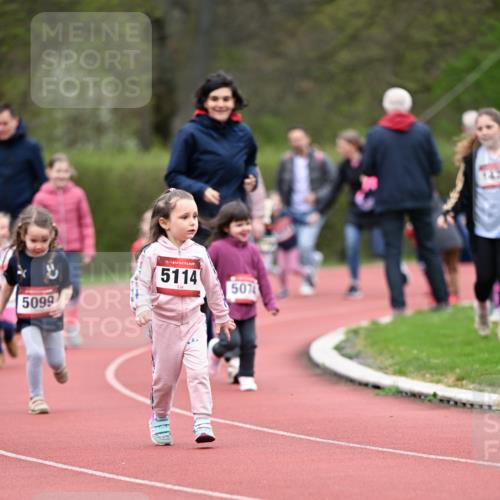 13.04.2025 - Hammer Lauf Dr. Thomas Lammeyer http://msf.ph/oto/7627324 13.04.2025 09:02:54 Laufen 5099, 15, 5114, 5074 meine-sportfotos.de