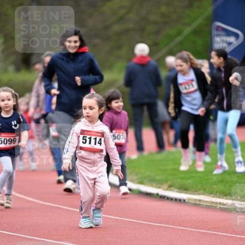 13.04.2025 - Hammer Lauf Dr. Thomas Lammeyer http://msf.ph/oto/7627334 13.04.2025 09:02:55 Laufen 5099, 15, 5114, 507, 1425 meine-sportfotos.de
