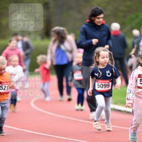 13.04.2025 - Hammer Lauf Dr. Thomas Lammeyer http://msf.ph/oto/7627348 13.04.2025 09:02:57 Laufen 5211, 5 meine-sportfotos.de