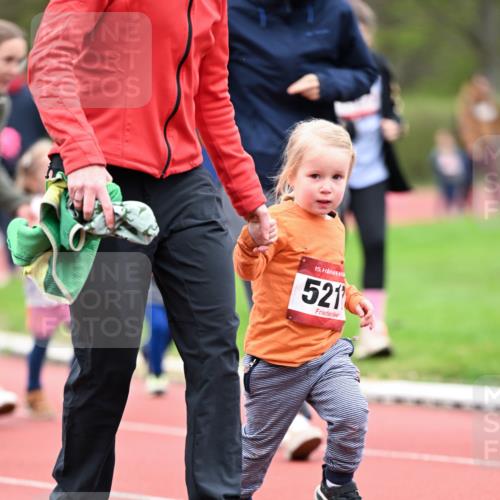 13.04.2025 - Hammer Lauf Dr. Thomas Lammeyer http://msf.ph/oto/7627370 13.04.2025 09:03:00 Laufen 15, 521 meine-sportfotos.de