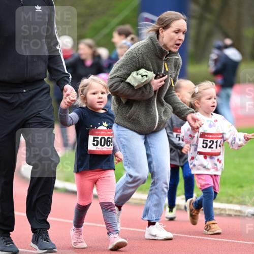 13.04.2025 - Hammer Lauf Dr. Thomas Lammeyer http://msf.ph/oto/7627375 13.04.2025 09:03:01 Laufen 15, 5069, 50, 15, 5214 meine-sportfotos.de