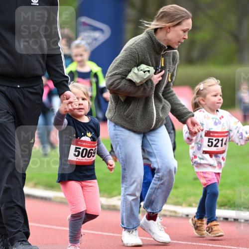 13.04.2025 - Hammer Lauf Dr. Thomas Lammeyer http://msf.ph/oto/7627379 13.04.2025 09:03:01 Laufen 15, 5069, 15, 5214 meine-sportfotos.de