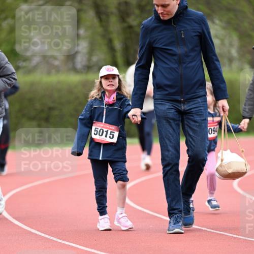 13.04.2025 - Hammer Lauf Dr. Thomas Lammeyer http://msf.ph/oto/7627394 13.04.2025 09:03:06 Laufen 5015, 094 meine-sportfotos.de