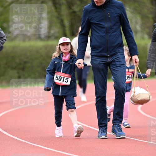 13.04.2025 - Hammer Lauf Dr. Thomas Lammeyer http://msf.ph/oto/7627395 13.04.2025 09:03:06 Laufen 15, 5015, 094 meine-sportfotos.de