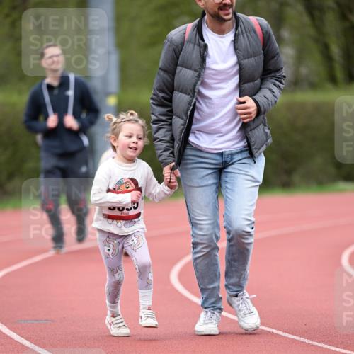 13.04.2025 - Hammer Lauf Dr. Thomas Lammeyer http://msf.ph/oto/7627406 13.04.2025 09:03:08 Laufen  meine-sportfotos.de