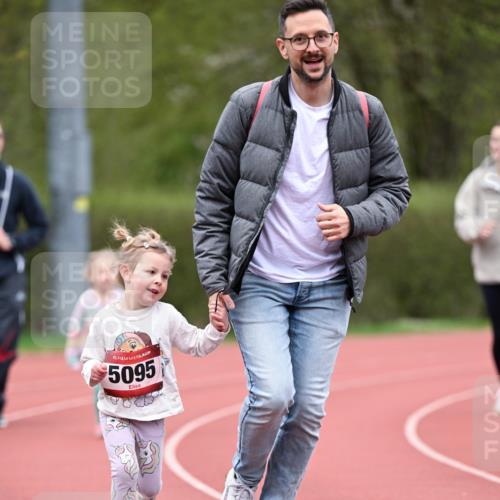 13.04.2025 - Hammer Lauf Dr. Thomas Lammeyer http://msf.ph/oto/7627410 13.04.2025 09:03:08 Laufen 15, 5095 meine-sportfotos.de