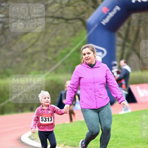 13.04.2025 - Hammer Lauf Dr. Thomas Lammeyer http://msf.ph/oto/7627514 13.04.2025 09:03:49 Laufen 15, 5313 meine-sportfotos.de