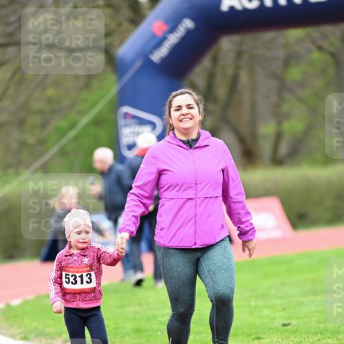 13.04.2025 - Hammer Lauf Dr. Thomas Lammeyer http://msf.ph/oto/7627520 13.04.2025 09:03:50 Laufen 15, 5313 meine-sportfotos.de