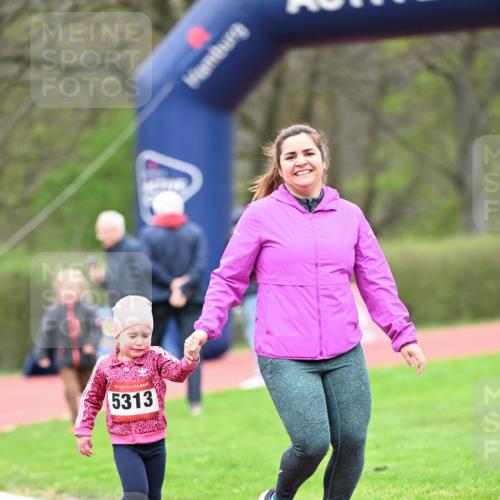 13.04.2025 - Hammer Lauf Dr. Thomas Lammeyer http://msf.ph/oto/7627523 13.04.2025 09:03:50 Laufen 15, 5313 meine-sportfotos.de