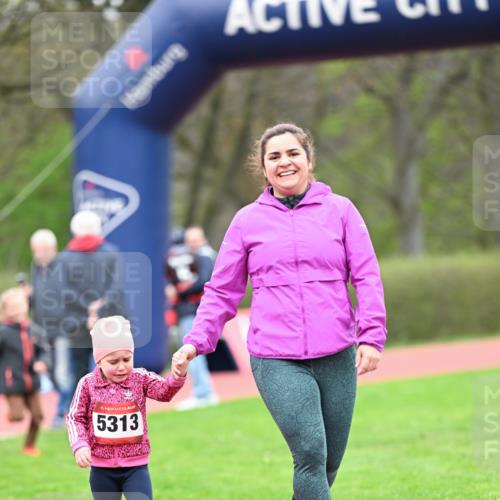13.04.2025 - Hammer Lauf Dr. Thomas Lammeyer http://msf.ph/oto/7627526 13.04.2025 09:03:51 Laufen 15, 5313 meine-sportfotos.de