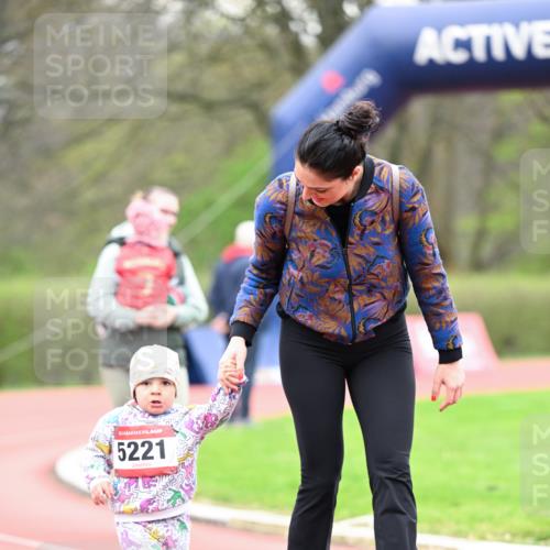 13.04.2025 - Hammer Lauf Dr. Thomas Lammeyer http://msf.ph/oto/7627542 13.04.2025 09:04:35 Laufen 5221 meine-sportfotos.de