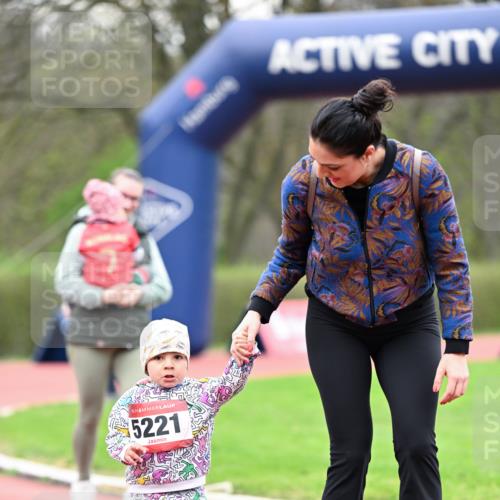 13.04.2025 - Hammer Lauf Dr. Thomas Lammeyer http://msf.ph/oto/7627547 13.04.2025 09:04:36 Laufen 5221 meine-sportfotos.de