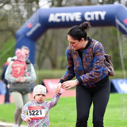 13.04.2025 - Hammer Lauf Dr. Thomas Lammeyer http://msf.ph/oto/7627550 13.04.2025 09:04:36 Laufen 5221 meine-sportfotos.de