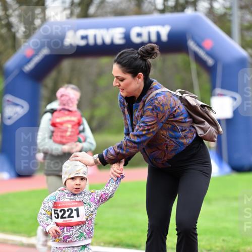 13.04.2025 - Hammer Lauf Dr. Thomas Lammeyer http://msf.ph/oto/7627556 13.04.2025 09:04:36 Laufen 15, 5221 meine-sportfotos.de