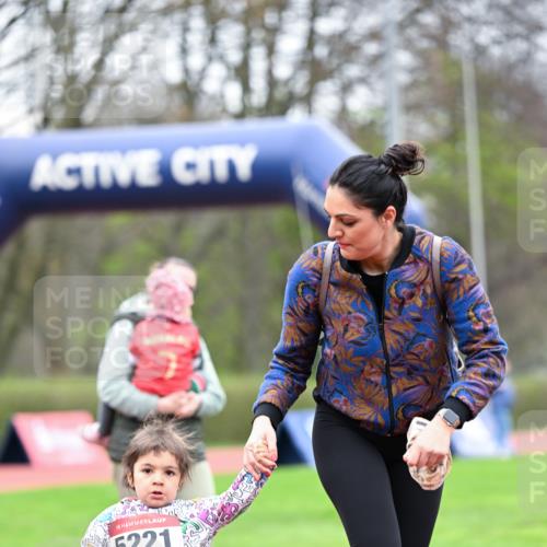 13.04.2025 - Hammer Lauf Dr. Thomas Lammeyer http://msf.ph/oto/7627562 13.04.2025 09:04:37 Laufen 15, 5221 meine-sportfotos.de