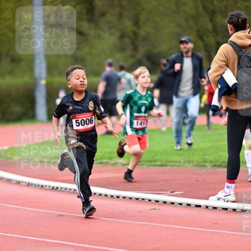 13.04.2025 - Hammer Lauf Dr. Thomas Lammeyer http://msf.ph/oto/7627589 13.04.2025 09:10:02 Laufen 15, 5006, 1417 meine-sportfotos.de