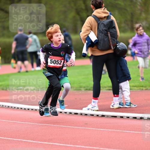 13.04.2025 - Hammer Lauf Dr. Thomas Lammeyer http://msf.ph/oto/7627612 13.04.2025 09:10:06 Laufen 15, 5052 meine-sportfotos.de