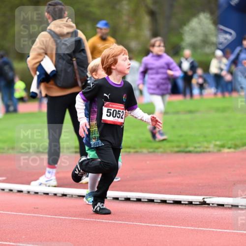 13.04.2025 - Hammer Lauf Dr. Thomas Lammeyer http://msf.ph/oto/7627616 13.04.2025 09:10:06 Laufen 15, 5052 meine-sportfotos.de