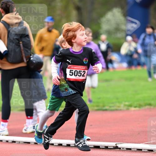 13.04.2025 - Hammer Lauf Dr. Thomas Lammeyer http://msf.ph/oto/7627617 13.04.2025 09:10:06 Laufen 15, 5052 meine-sportfotos.de