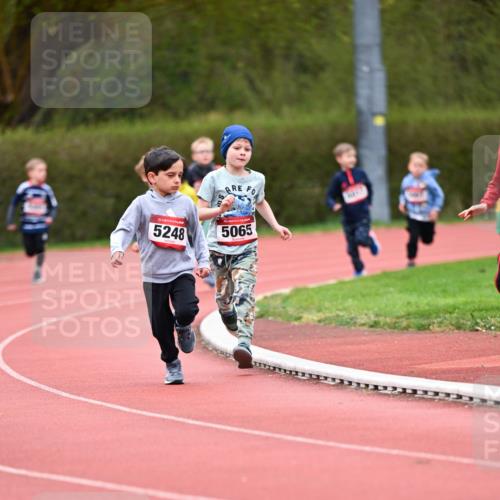 13.04.2025 - Hammer Lauf Dr. Thomas Lammeyer http://msf.ph/oto/7627620 13.04.2025 09:10:08 Laufen 15, 5248, 15, 5065 meine-sportfotos.de