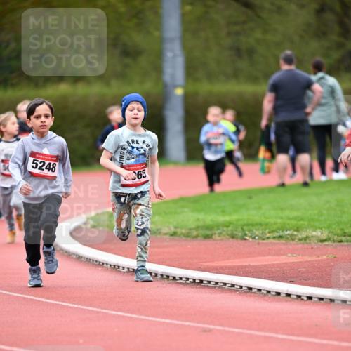 13.04.2025 - Hammer Lauf Dr. Thomas Lammeyer http://msf.ph/oto/7627625 13.04.2025 09:10:09 Laufen 15, 5248, 15, 65 meine-sportfotos.de