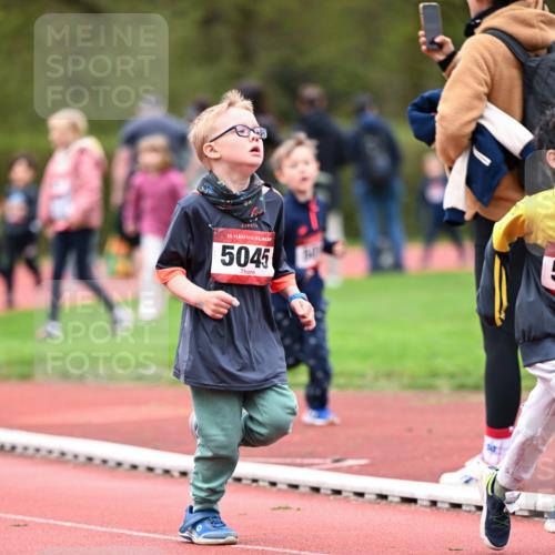 13.04.2025 - Hammer Lauf Dr. Thomas Lammeyer http://msf.ph/oto/7627669 13.04.2025 09:10:15 Laufen 15, 5045 meine-sportfotos.de