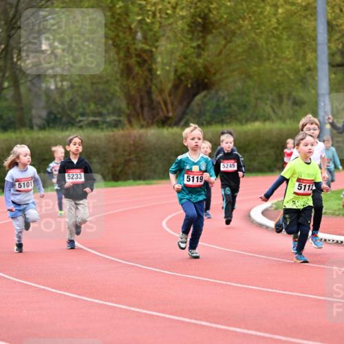 13.04.2025 - Hammer Lauf Dr. Thomas Lammeyer http://msf.ph/oto/7627689 13.04.2025 09:10:20 Laufen 5233, 5101, 5119, 5245, 21, 5112 meine-sportfotos.de