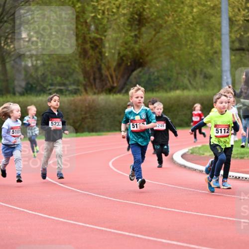 13.04.2025 - Hammer Lauf Dr. Thomas Lammeyer http://msf.ph/oto/7627690 13.04.2025 09:10:20 Laufen 5233, 5101, 5129, 6245, 21, 5112 meine-sportfotos.de