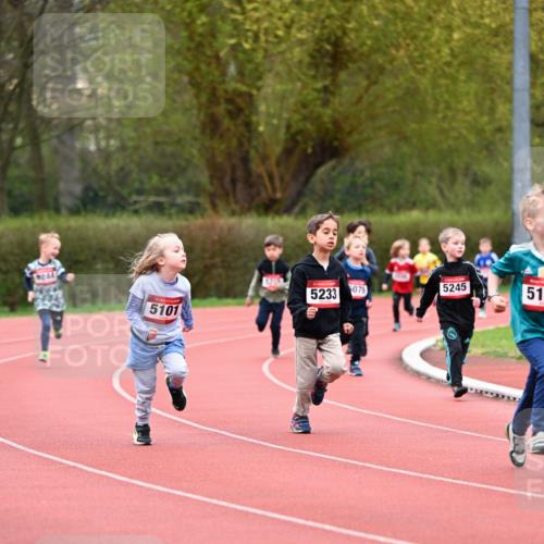 13.04.2025 - Hammer Lauf Dr. Thomas Lammeyer http://msf.ph/oto/7627697 13.04.2025 09:10:21 Laufen 244, 5101, 5233, 079, 5245, 51 meine-sportfotos.de