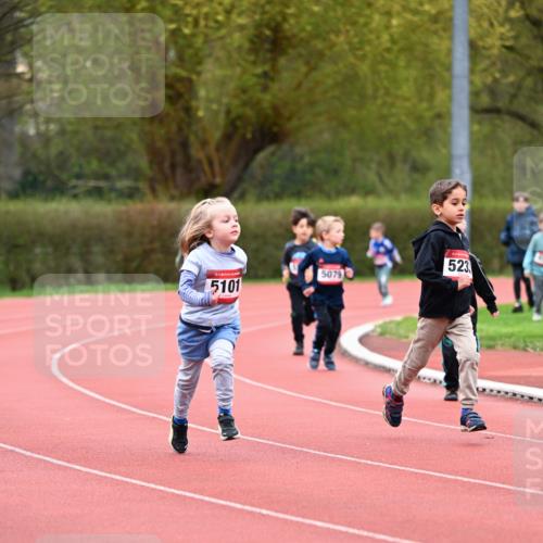 13.04.2025 - Hammer Lauf Dr. Thomas Lammeyer http://msf.ph/oto/7627701 13.04.2025 09:10:22 Laufen 5101, 5079, 523 meine-sportfotos.de