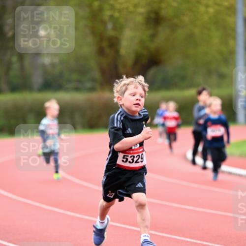 13.04.2025 - Hammer Lauf Dr. Thomas Lammeyer http://msf.ph/oto/7627709 13.04.2025 09:10:23 Laufen 5329 meine-sportfotos.de