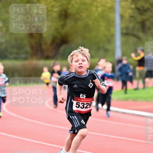 13.04.2025 - Hammer Lauf Dr. Thomas Lammeyer http://msf.ph/oto/7627711 13.04.2025 09:10:23 Laufen 15, 5329 meine-sportfotos.de