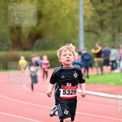 13.04.2025 - Hammer Lauf Dr. Thomas Lammeyer http://msf.ph/oto/7627712 13.04.2025 09:10:23 Laufen 15, 5329 meine-sportfotos.de
